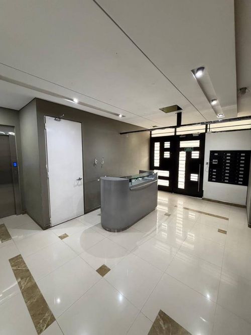 Apartaestudio en venta en Chapinero Central, Bogotá, 59 m² · foto 18 de 24