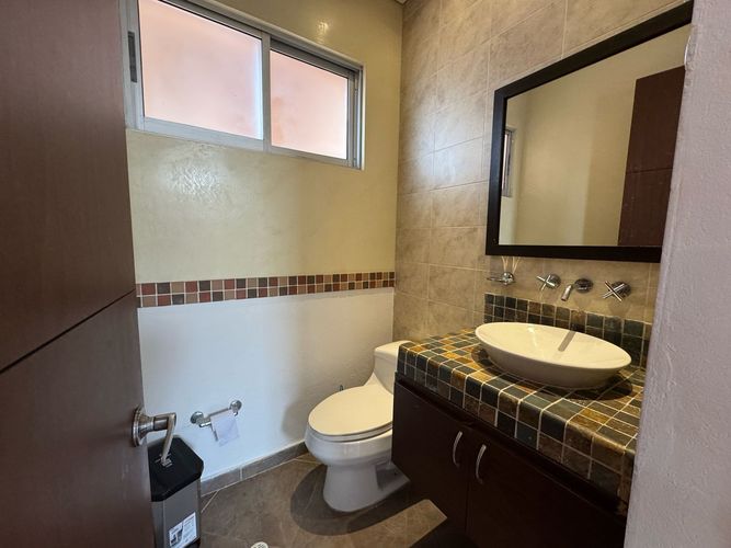 Casa de 6 alcobas en venta en Tiquiza, Chía, 475 m² · foto 4 de 24