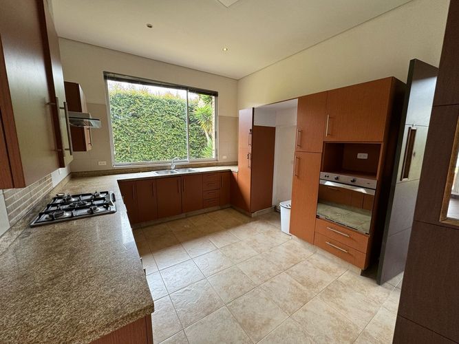Casa de 6 alcobas en venta en Tiquiza, Chía, 475 m² · foto 9 de 24