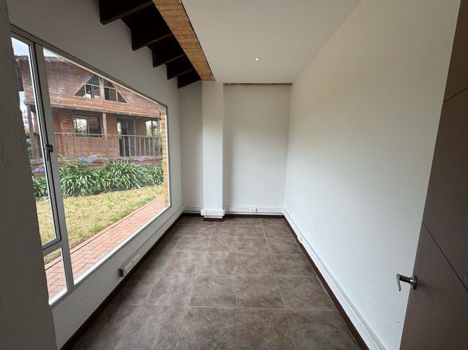 Casa de 6 alcobas en venta en Tiquiza, Chía, 475 m² · foto 14 de 24