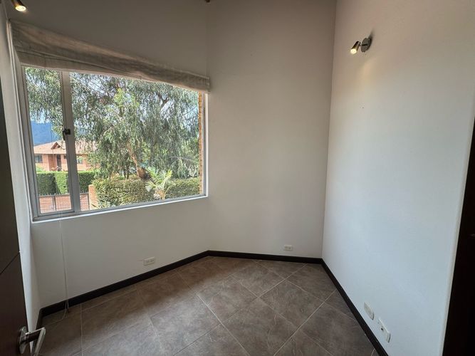 Casa de 6 alcobas en venta en Tiquiza, Chía, 475 m² · foto 19 de 24