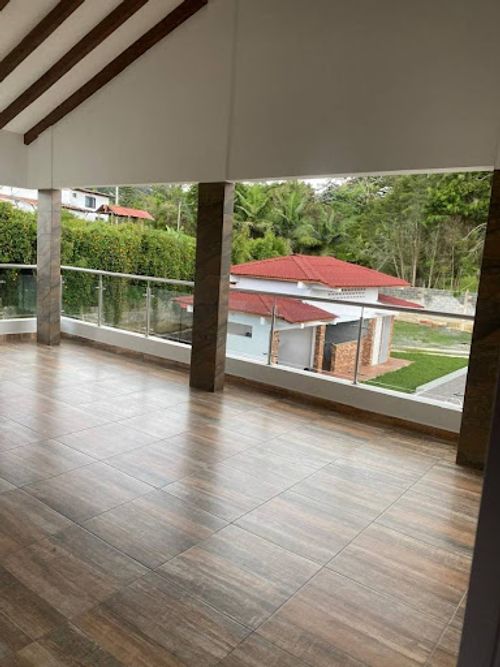 Finca en arriendo en Monta�Ez, Guarne, 240 m² · foto 4 de 24