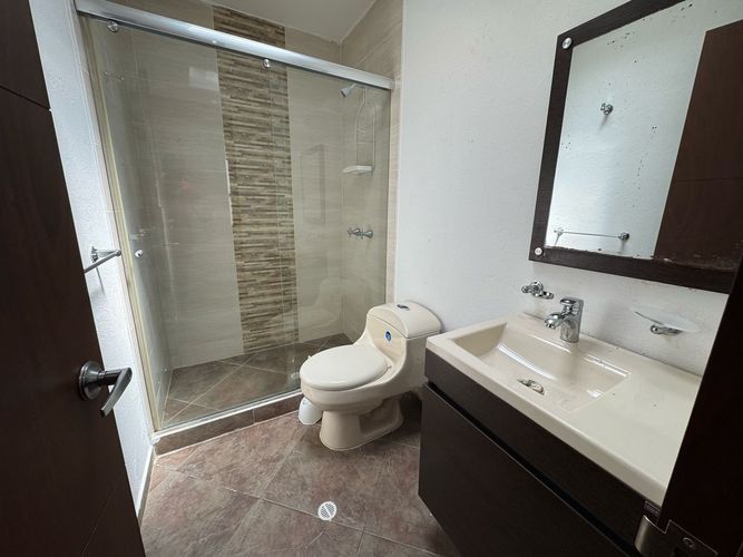 Casa de 6 alcobas en venta en Tiquiza, Chía, 475 m² · foto 22 de 24