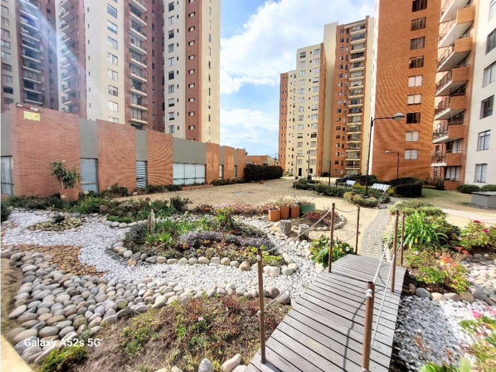 Apartamento en venta en Villas De Aranjuez, Bogotá · foto 8 de 24