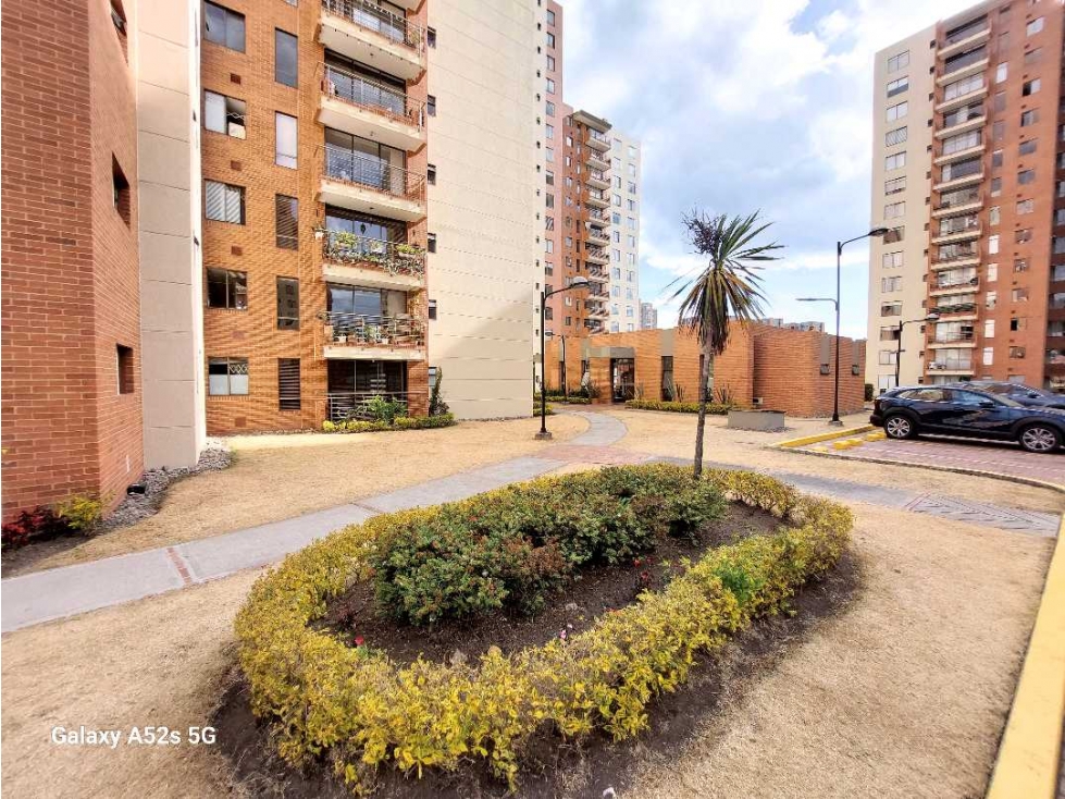 Apartamento en venta en Villas De Aranjuez, Bogotá · foto 9 de 24