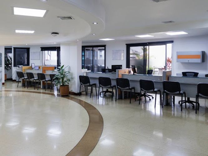 Oficina en venta en La Candelaria, Medellín, 225 m² · foto 6 de 24
