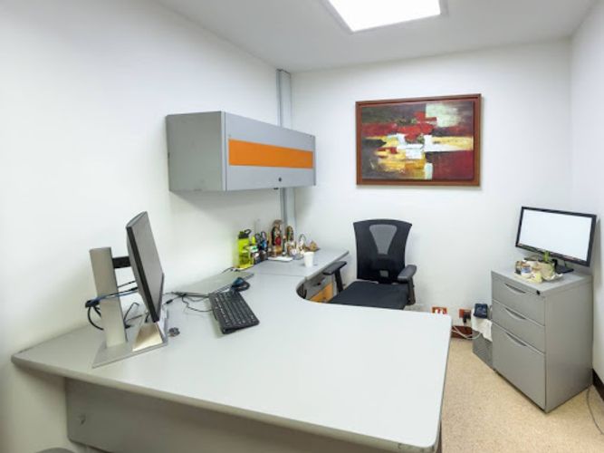Oficina en venta en La Candelaria, Medellín, 225 m² · foto 19 de 24