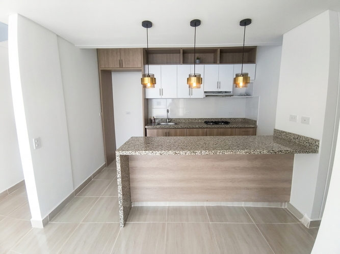 Apartamento de 3 alcobas en arriendo en Serena Del Mar, Cartagena, 81 m² · foto 2 de 24