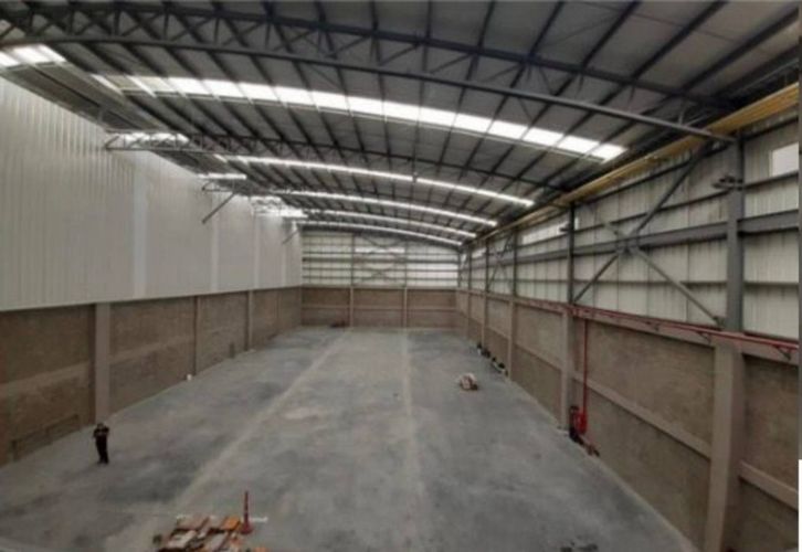 Bodega en arriendo en Zona Industrial, Yumbo, 1870 m² · foto 3 de 24