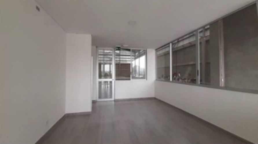 Bodega en arriendo en Zona Industrial, Yumbo, 1870 m² · foto 12 de 24
