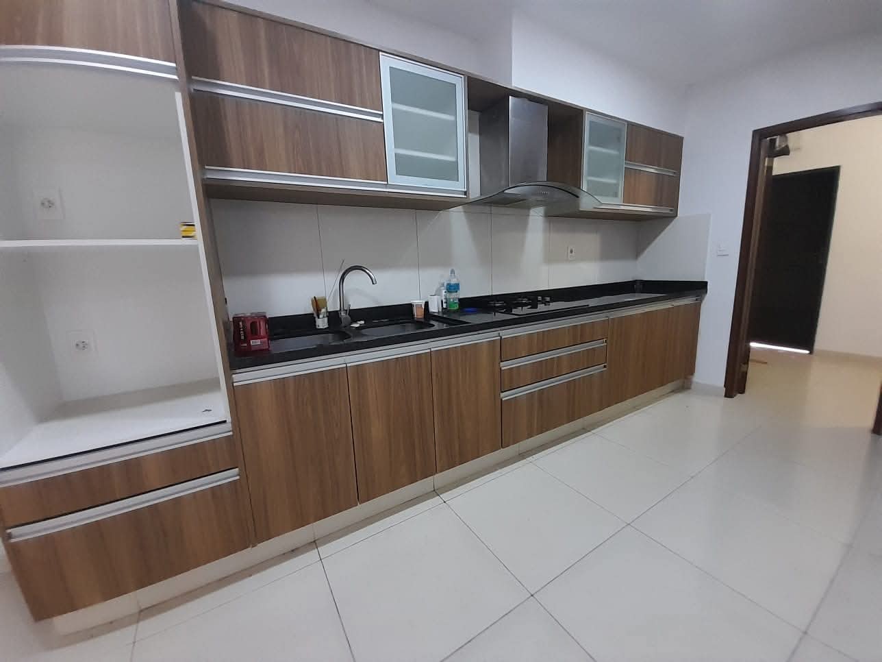 ALQUILO AMPLIO DUPLEX EN LUQUE ZONA CONMEBOL — foto 3