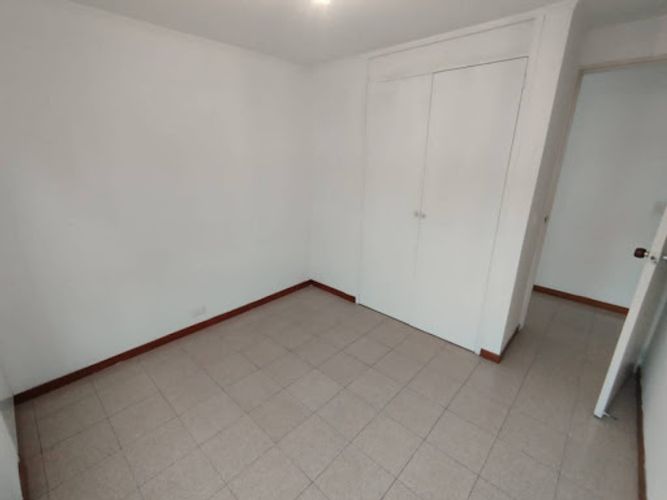 Apartamento de 3 alcobas en arriendo en San Diego, Medellín, 98 m² · foto 2 de 12