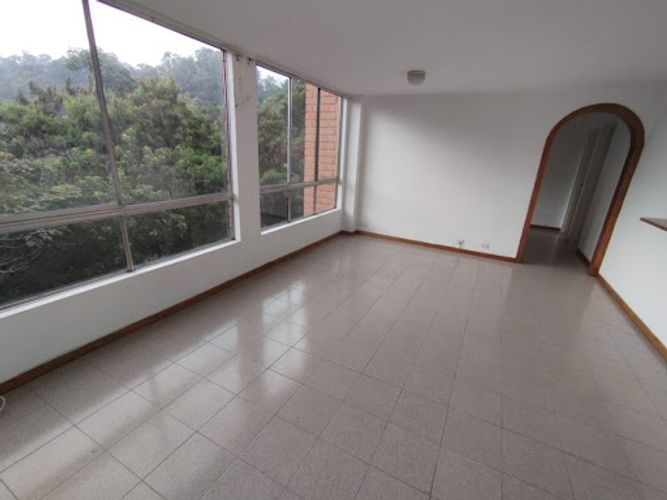 Apartamento de 3 alcobas en arriendo en San Diego, Medellín, 98 m² · foto 7 de 12