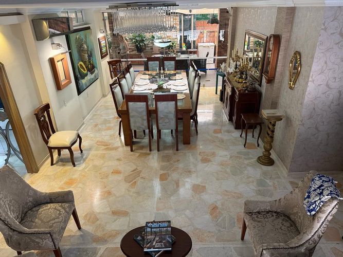 Casa de 5 alcobas en venta en Medina Del Campo, Floridablanca, 611 m² · foto 23 de 24