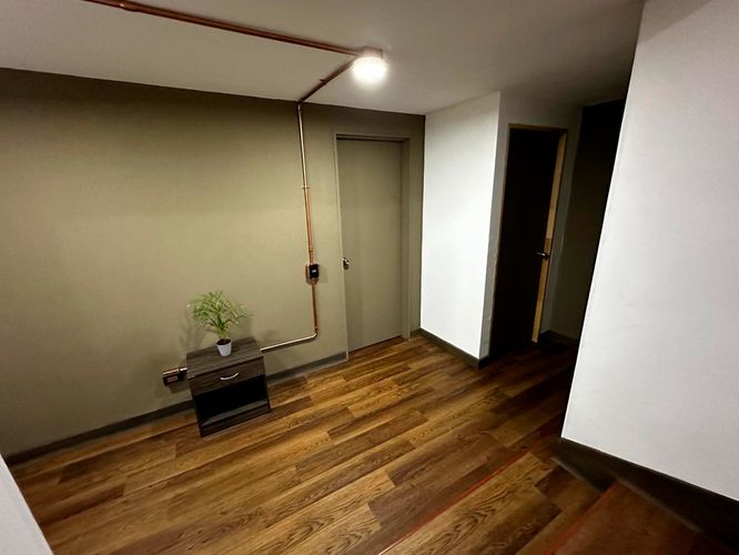 Oficina en venta en El Poblado, Medellín, 250 m² · foto 10 de 15