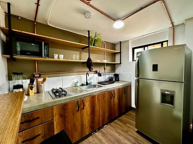 Oficina en venta en El Poblado, Medellín, 250 m² · foto 12 de 15
