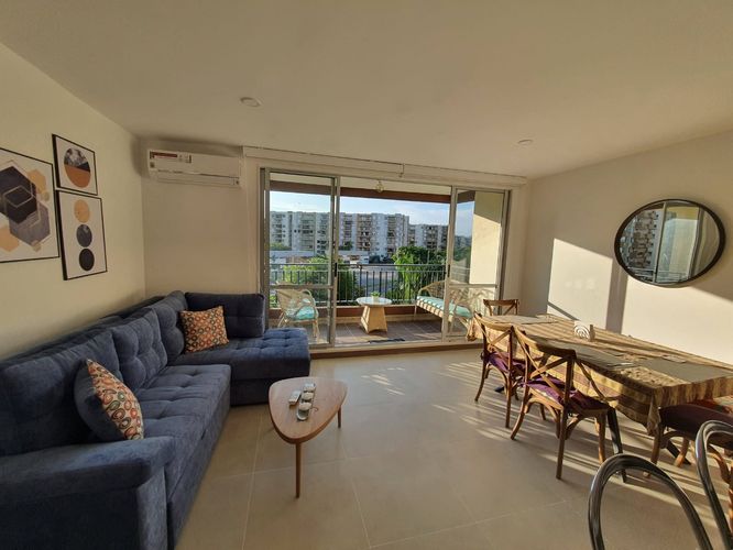 Apartamento de 3 alcobas en venta en Las Palmas, Ricaurte, 79 m² · foto 4 de 24
