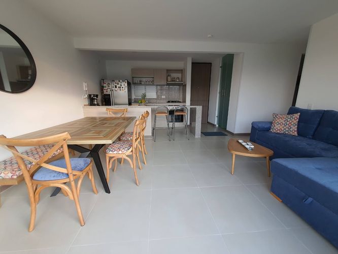 Apartamento de 3 alcobas en venta en Las Palmas, Ricaurte, 79 m² · foto 8 de 24