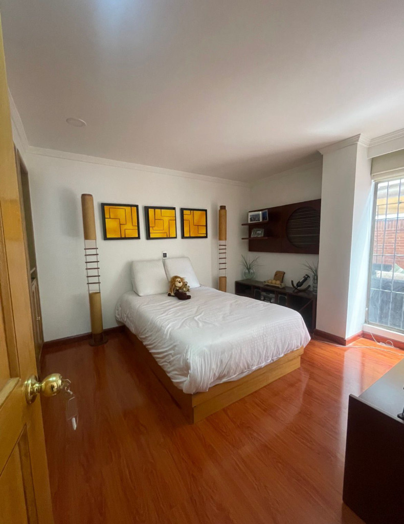 Apartamento en venta en San Patricio, Bogotá · foto 2 de 24