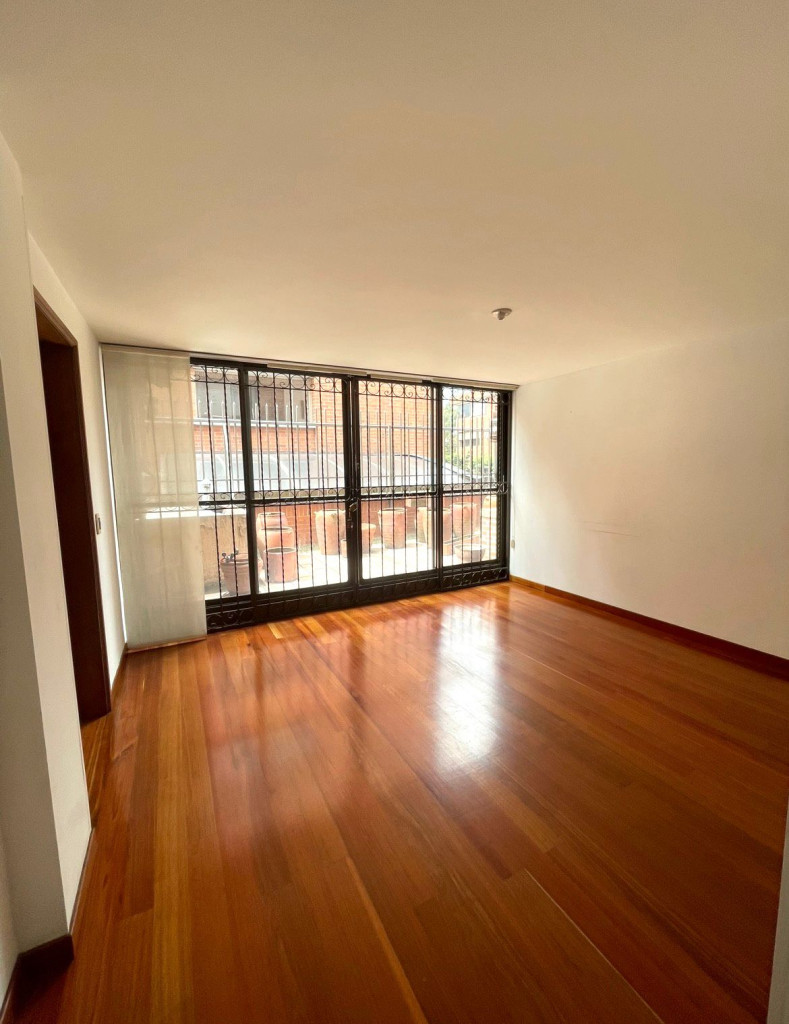 Apartamento en venta en San Patricio, Bogotá · foto 8 de 24