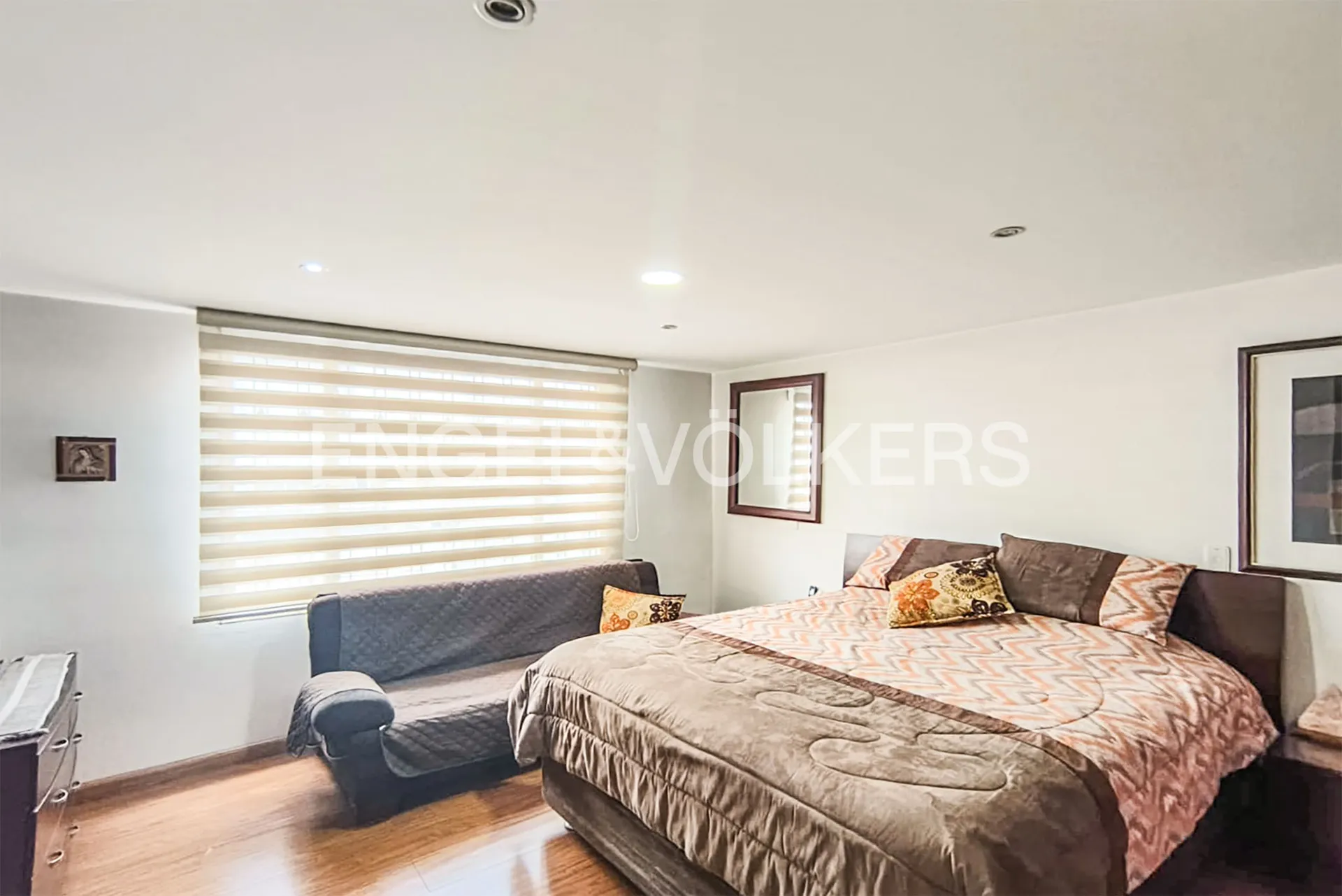 Casa en venta en Niza, Bogotá · foto 9 de 17