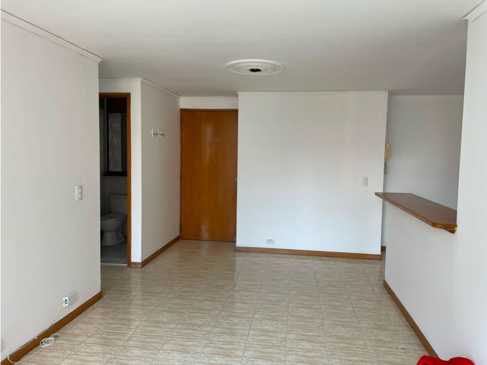Apartaestudio en venta en Loma de los bernal, Medellín 3