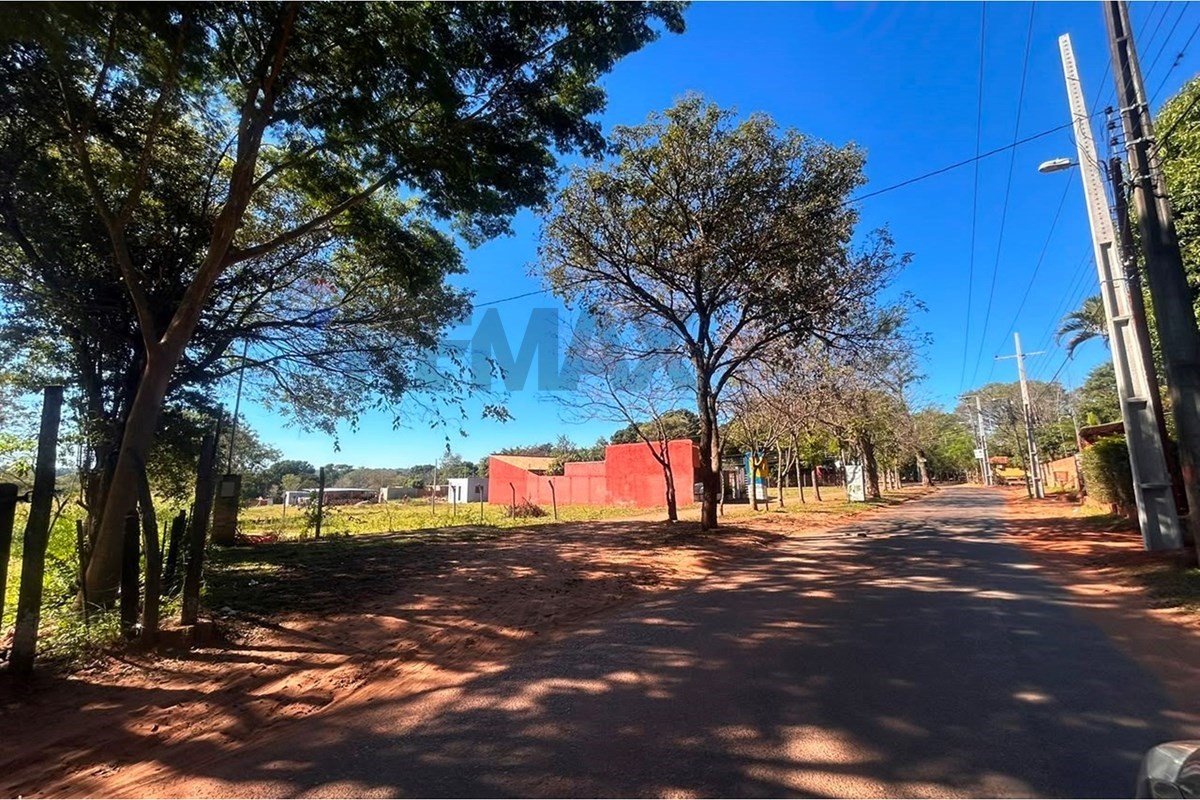 PROPIEDAD DE 1 HA CON 1.093 MTS2 EN CAPIATÁ RUTA 2 — foto 3