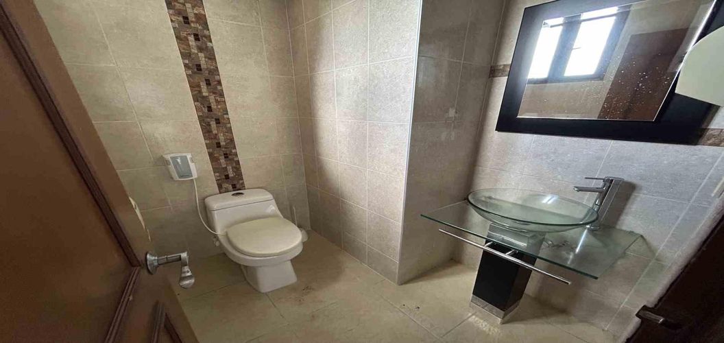 Oficina en venta en Condina, Pereira, 218 m² · foto 2 de 21