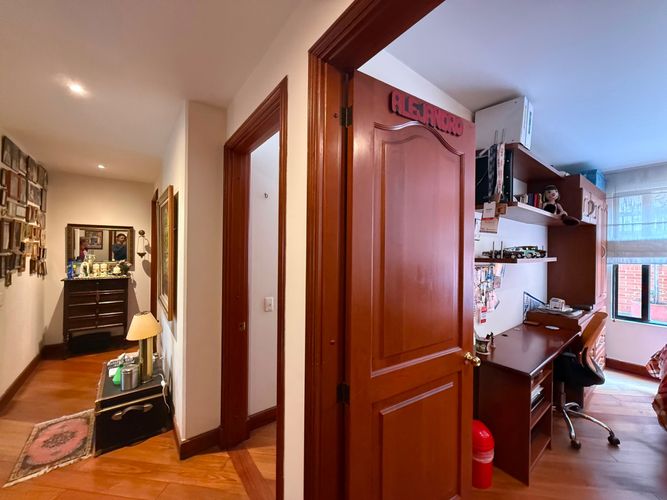 Apartamento en venta en Santa Barbara, Bogotá · foto 7 de 22