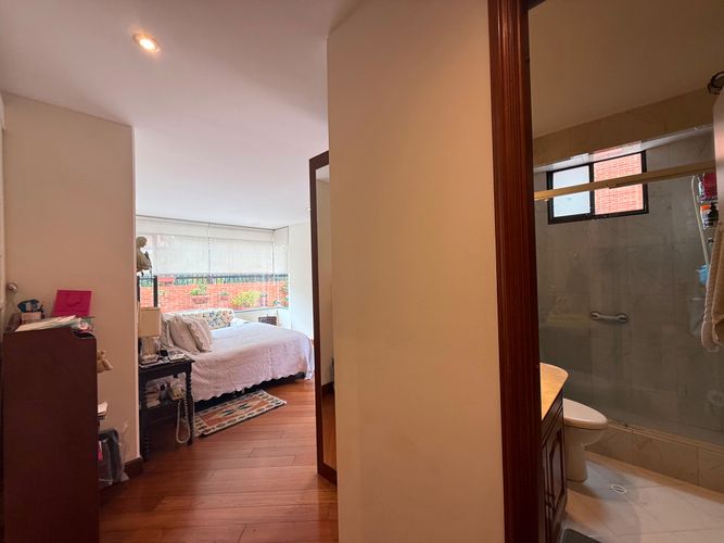 Apartamento en venta en Santa Barbara, Bogotá · foto 9 de 22
