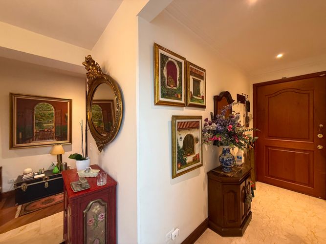 Apartamento en venta en Santa Barbara, Bogotá · foto 4 de 22