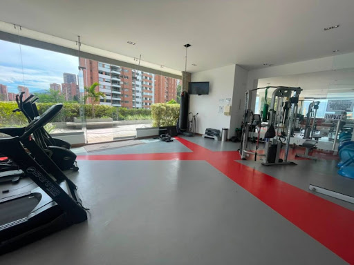 Apartamento en arriendo en Los Naranjos, Medellín · foto 13 de 20