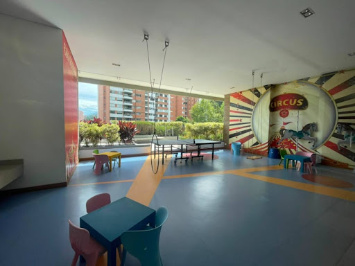 Apartamento en arriendo en Los Naranjos, Medellín · foto 20 de 20