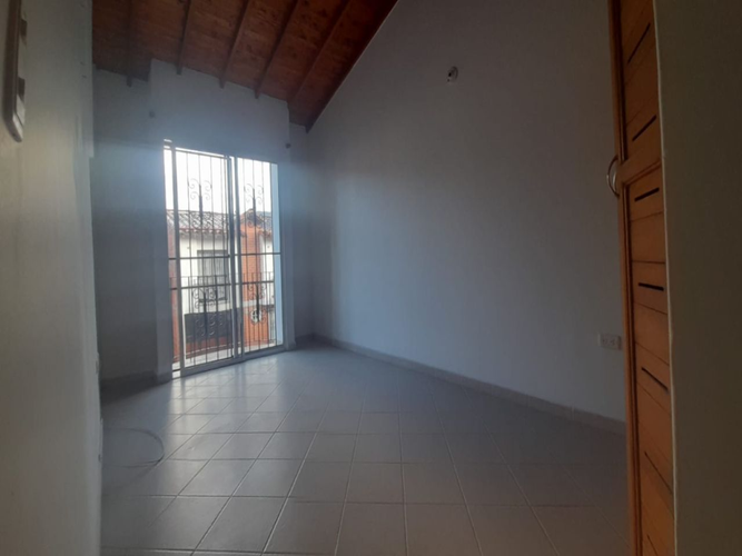Casa de 3 alcobas en venta en La Ceja, 129 m² · foto 6 de 16