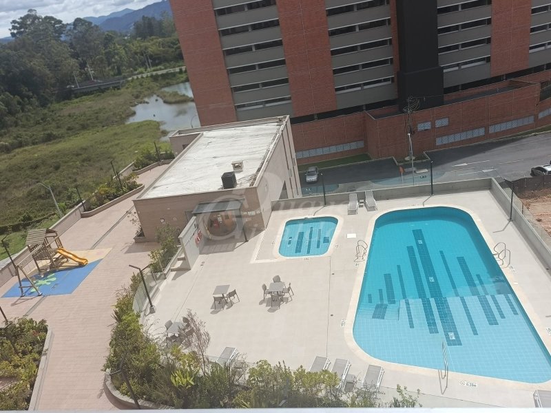 Apartamento en arriendo en Barro Blanco, Rionegro · foto 3 de 18
