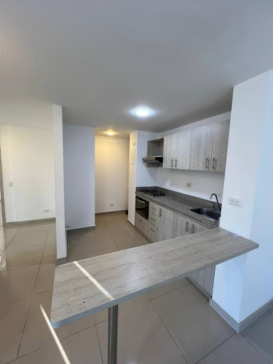 Apartamento en Arriendo en Prados de Sabaneta, Sabaneta en Sabaneta, de Portada Inmobiliaria