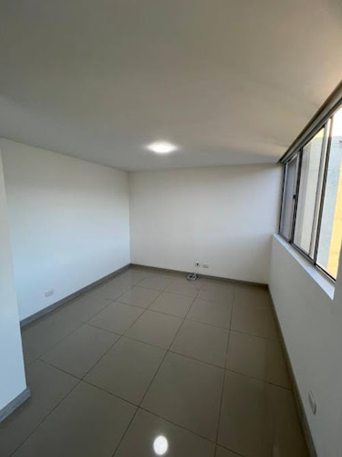 Apartamento de 3 alcobas en arriendo en Prados De Sabaneta, Sabaneta, 84 m² · foto 7 de 15