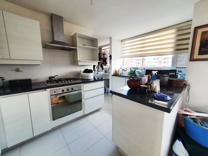 Apartamento de 3 alcobas en arriendo en El Poblado, Medellín, 125 m² · foto 5 de 12
