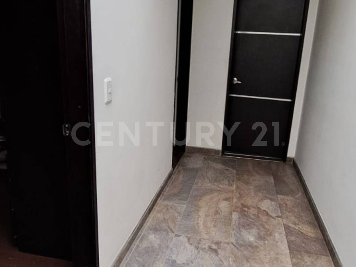 Casa en venta en San Andres Et. Ii, Bogotá · foto 3 de 16