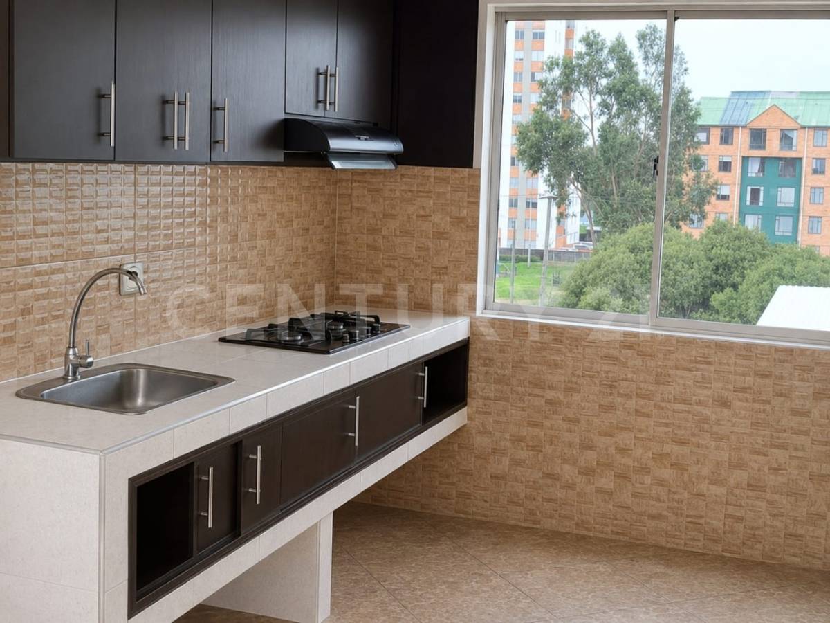 Casa en venta en San Andres Et. Ii, Bogotá · foto 6 de 16