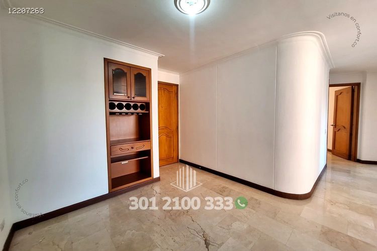 Apartamento de 3 alcobas en arriendo en Laureles, Medellín, 75 m² · foto 7 de 24