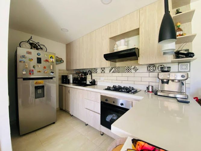 Apartamento de 3 alcobas en venta en La Ceja, 70 m² · foto 5 de 11