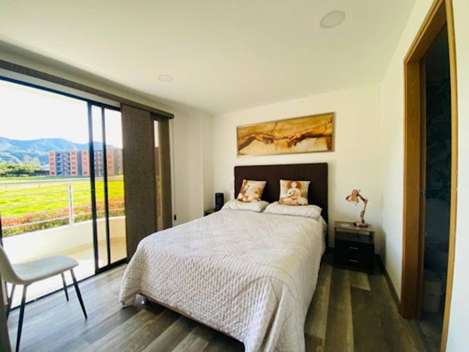 Apartamento de 3 alcobas en venta en La Ceja, 70 m² · foto 9 de 11