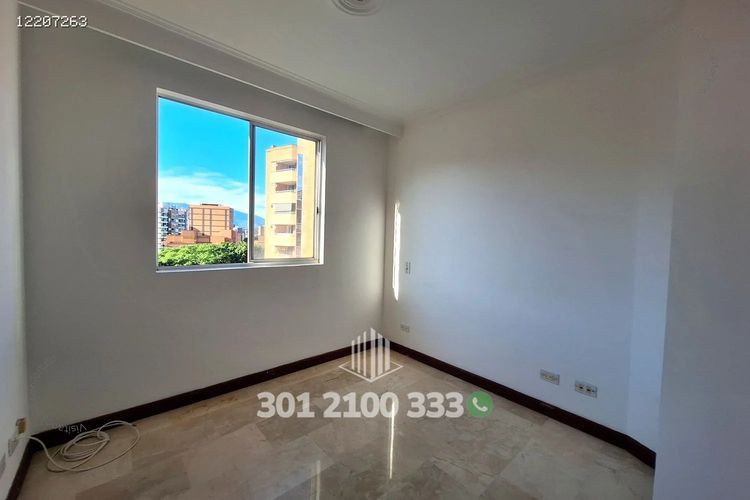 Apartamento de 3 alcobas en arriendo en Laureles, Medellín, 75 m² · foto 13 de 24