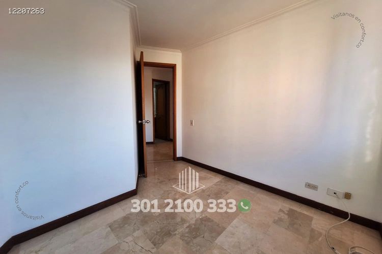 Apartamento de 3 alcobas en arriendo en Laureles, Medellín, 75 m² · foto 15 de 24