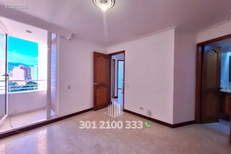 Apartamento de 3 alcobas en arriendo en Laureles, Medellín, 75 m² · foto 23 de 24