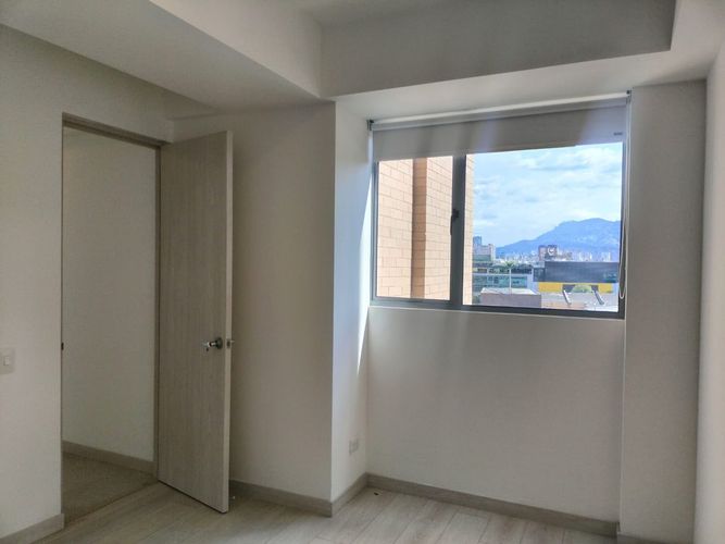 Apartamento de 3 alcobas en venta en Otraparte, Envigado, 90 m² · foto 4 de 18