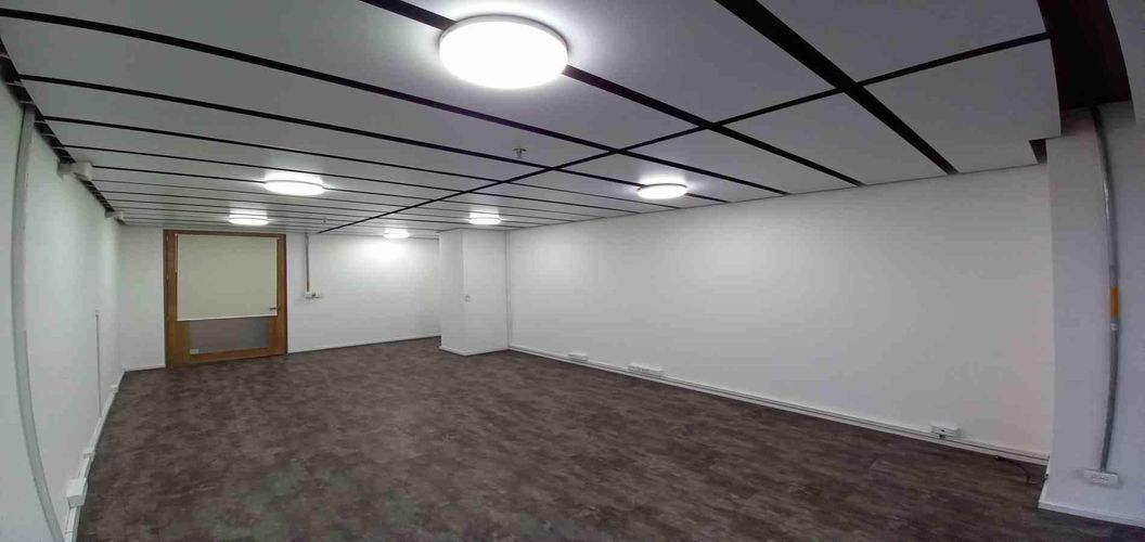 Oficina en arriendo en Avenida Santander, Manizales, 26 m² · foto 3 de 9