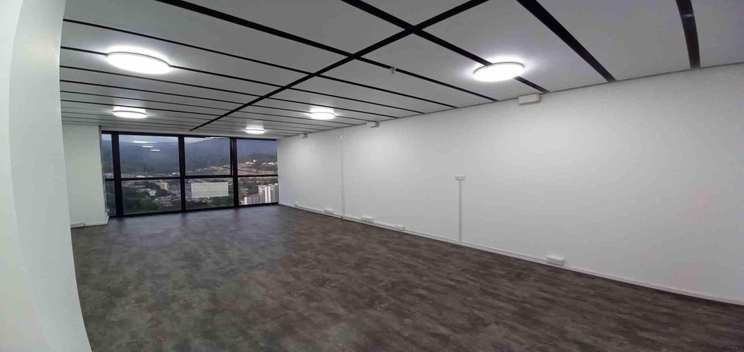 Oficina en arriendo en Avenida Santander, Manizales, 26 m² · foto 6 de 9