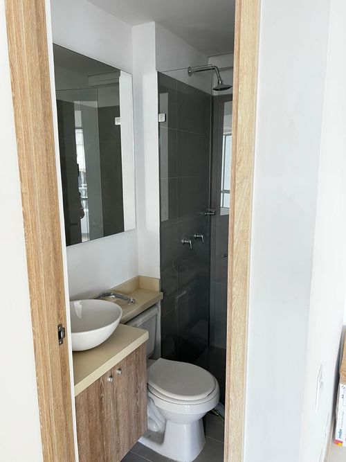 Apartamento de 3 alcobas en venta en Las Lomitas, Sabaneta, 66 m² · foto 7 de 17
